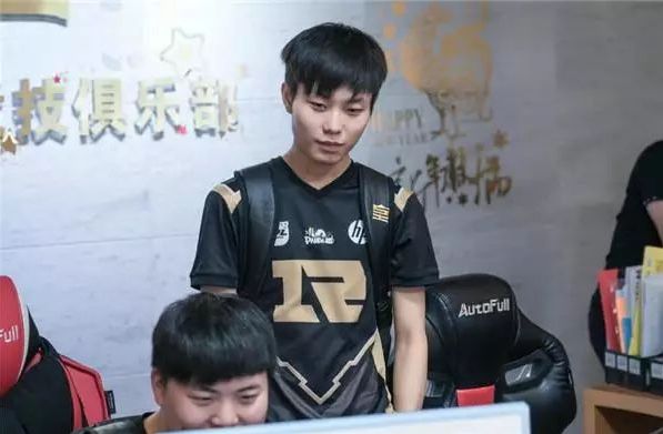 盖与持球推