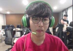 更离谱的战 更离谱的战